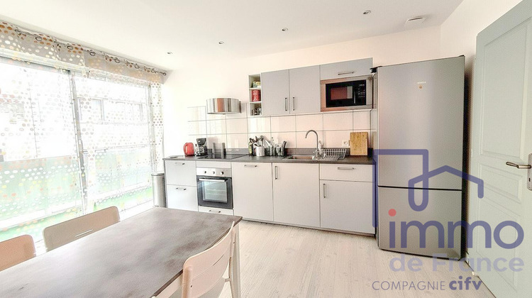 Ma-Cabane - Vente Appartement Saint-Étienne, 109 m²