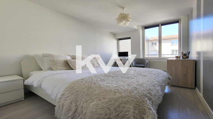 Ma-Cabane - Vente Appartement Saint-Étienne, 97 m²