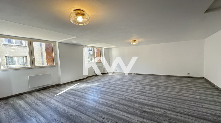 Ma-Cabane - Vente Appartement Saint-Étienne, 66 m²