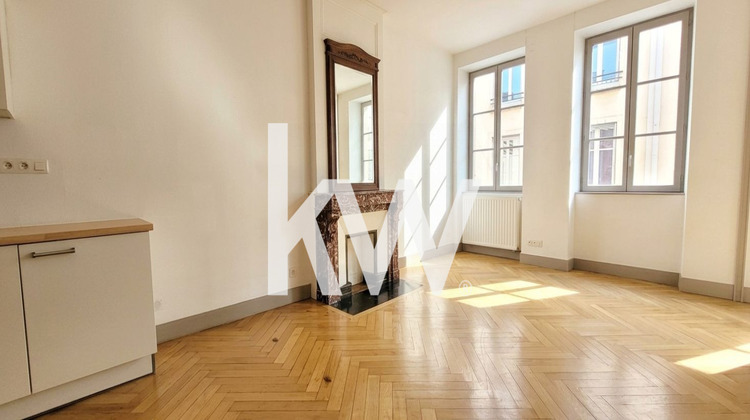 Ma-Cabane - Vente Appartement Saint-Étienne, 61 m²