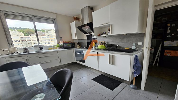 Ma-Cabane - Vente Appartement Saint-Étienne, 92 m²