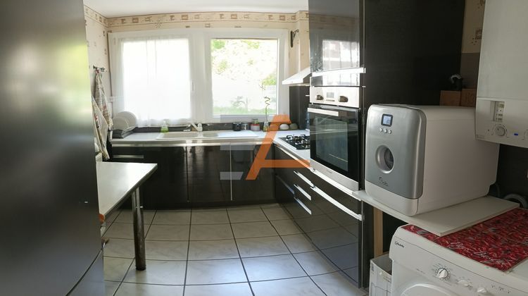 Ma-Cabane - Vente Appartement Saint-Étienne, 67 m²