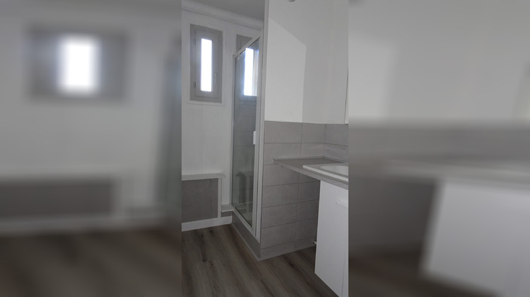 Ma-Cabane - Vente Appartement Saint-Étienne, 61 m²