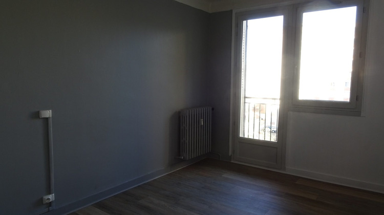 Ma-Cabane - Vente Appartement Saint-Étienne, 61 m²