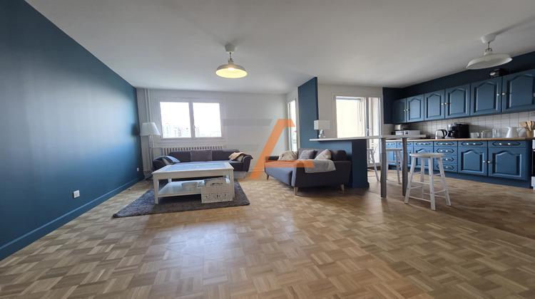 Ma-Cabane - Vente Appartement Saint-Étienne, 83 m²