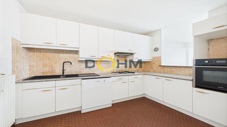 Ma-Cabane - Vente Appartement Saint-Étienne, 97 m²