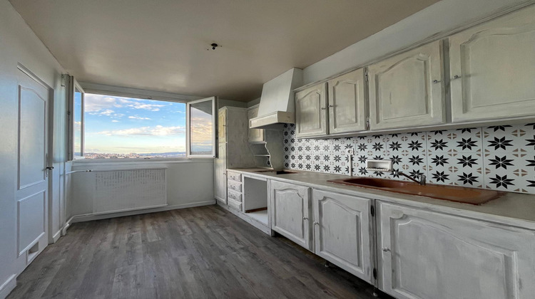 Ma-Cabane - Vente Appartement Saint-Étienne, 98 m²