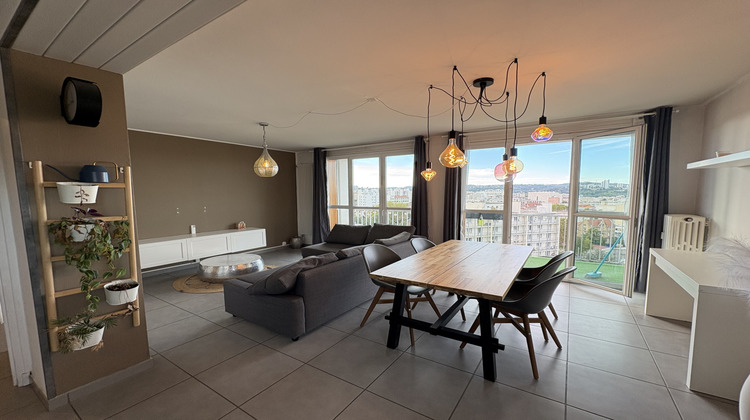 Ma-Cabane - Vente Appartement Saint-Étienne, 73 m²