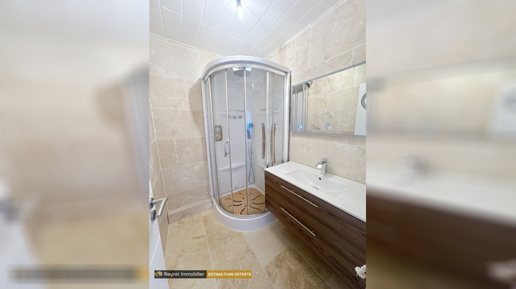 Ma-Cabane - Vente Appartement Saint-Étienne, 81 m²