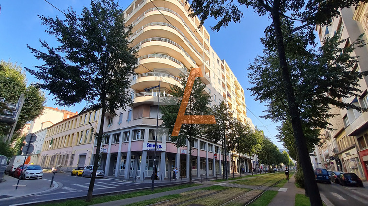 Ma-Cabane - Vente Appartement Saint-Étienne, 77 m²