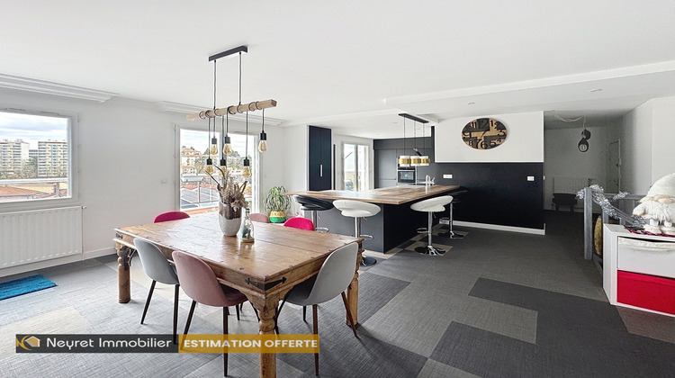 Ma-Cabane - Vente Appartement Saint-Étienne, 135 m²