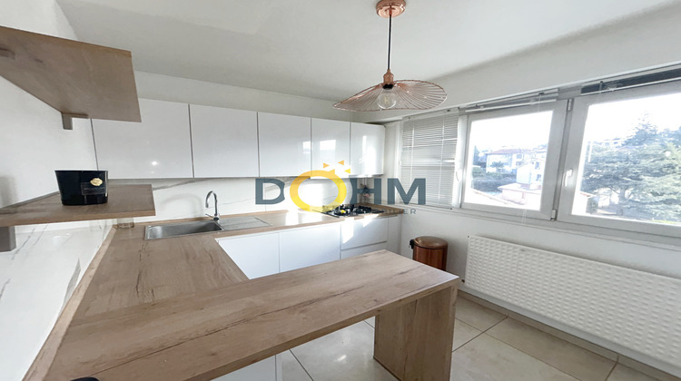 Ma-Cabane - Vente Appartement Saint-Étienne, 81 m²