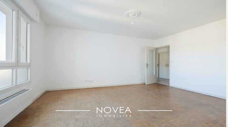 Ma-Cabane - Vente Appartement Saint-Étienne, 64 m²