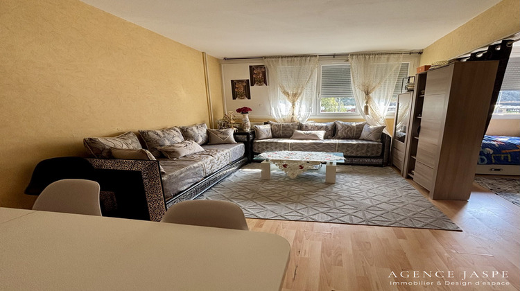 Ma-Cabane - Vente Appartement Saint-Étienne, 77 m²