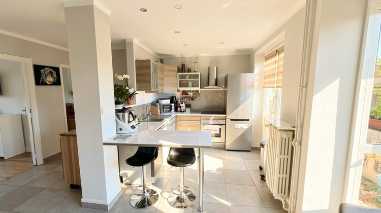 Ma-Cabane - Vente Appartement Saint-Étienne, 57 m²