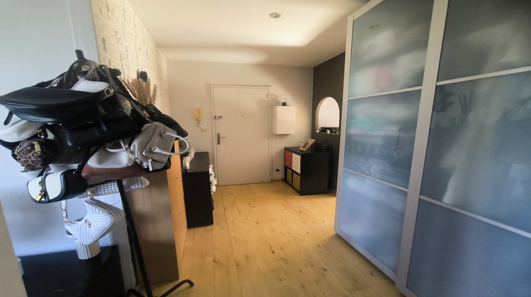 Ma-Cabane - Vente Appartement Saint-Étienne, 61 m²
