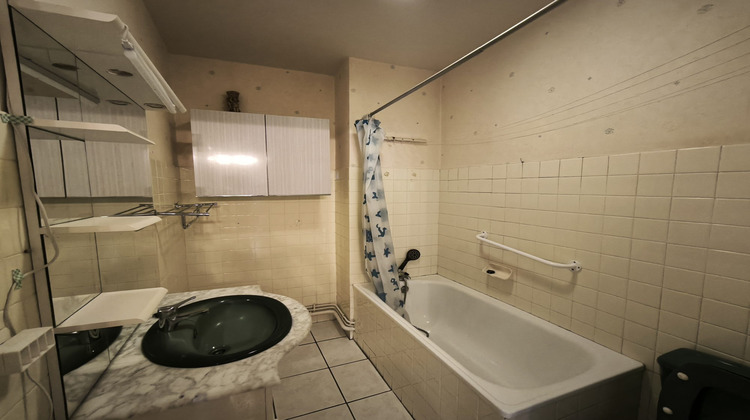 Ma-Cabane - Vente Appartement Saint-Étienne, 56 m²