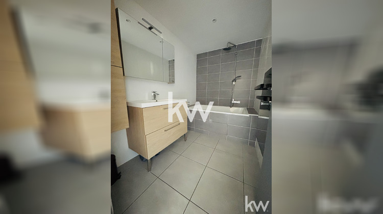 Ma-Cabane - Vente Appartement Saint-Étienne, 72 m²