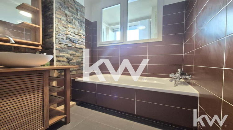 Ma-Cabane - Vente Appartement Saint-Étienne, 65 m²