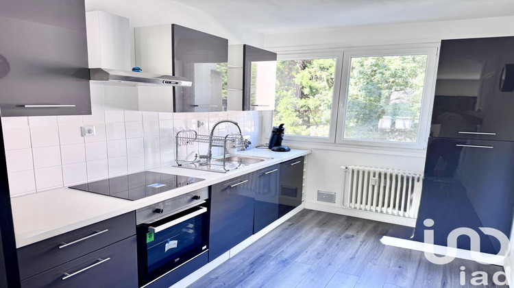 Ma-Cabane - Vente Appartement Saint-Étienne, 73 m²
