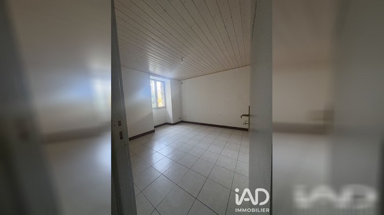 Ma-Cabane - Vente Appartement Saint-Étienne-de-Cuines, 70 m²