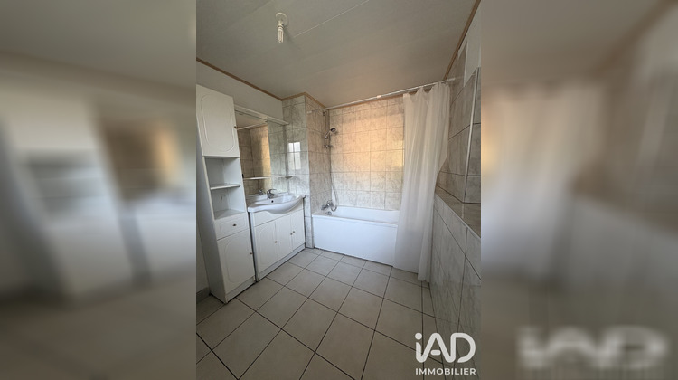 Ma-Cabane - Vente Appartement Saint-Étienne-de-Cuines, 70 m²