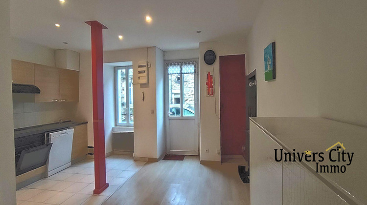 Ma-Cabane - Vente Appartement Saint-Étienne-de-Montluc, 40 m²