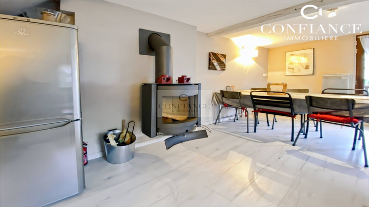 Ma-Cabane - Vente Appartement Saint-Étienne-de-Tinée, 54 m²