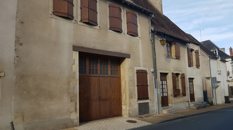 Ma-Cabane - Vente Appartement SAINT-AMAND-MONTROND, 241 m²