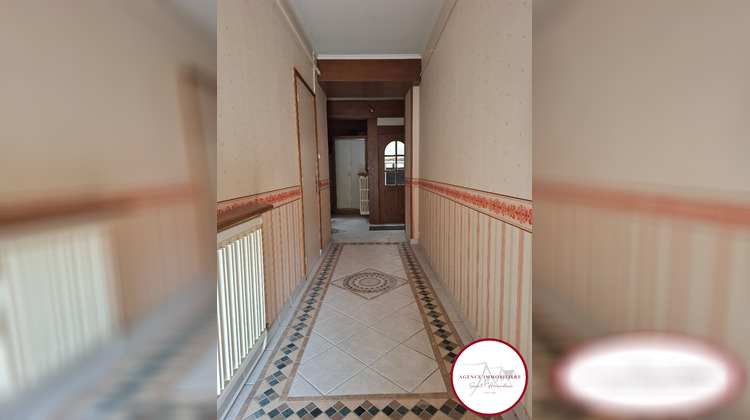 Ma-Cabane - Vente Appartement SAINT-AMAND-MONTROND, 241 m²