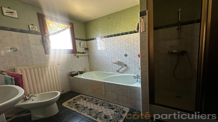 Ma-Cabane - Vente Appartement SAINT-AMAND-MONTROND, 139 m²