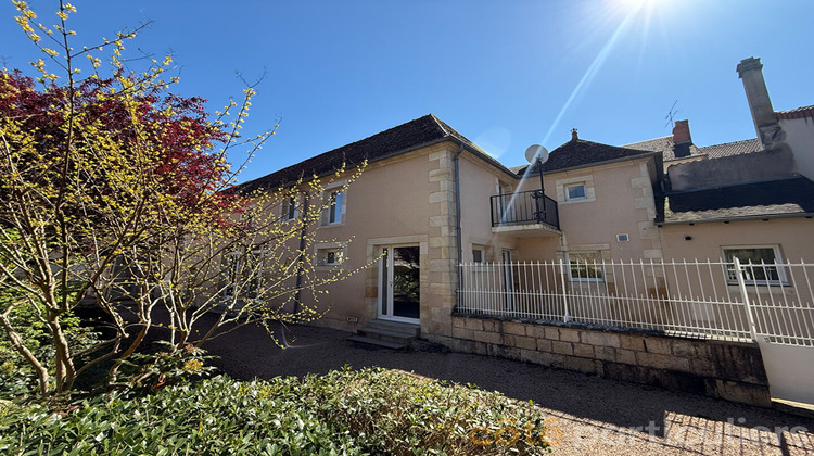 Ma-Cabane - Vente Appartement SAINT-AMAND-MONTROND, 118 m²