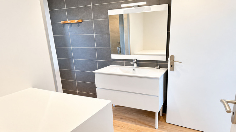 Ma-Cabane - Vente Appartement SAINT-ANDRE-D'APCHON, 107 m²