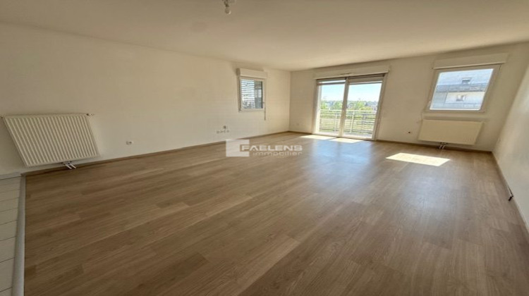 Ma-Cabane - Vente Appartement Saint-André-lez-Lille, 74 m²