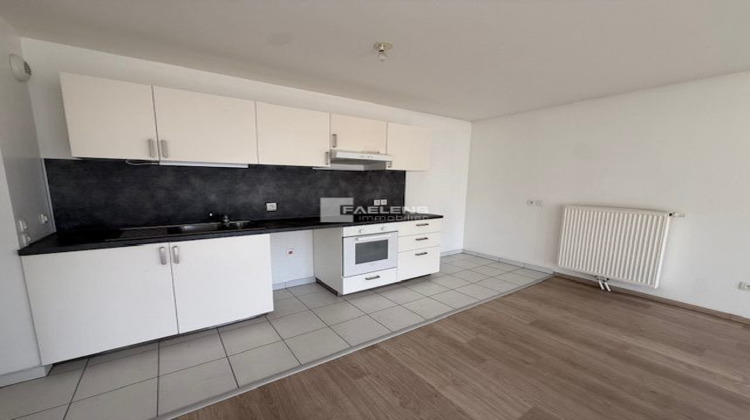 Ma-Cabane - Vente Appartement Saint-André-lez-Lille, 74 m²