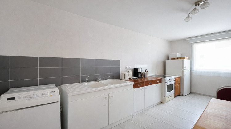 Ma-Cabane - Vente Appartement Saint-Apollinaire, 73 m²