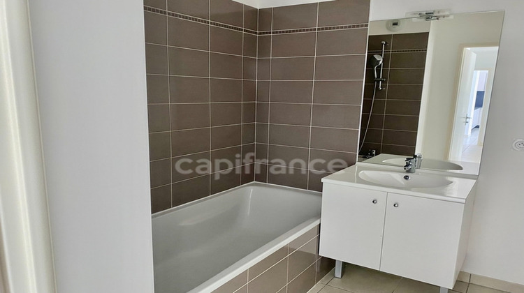 Ma-Cabane - Vente Appartement SAINT AUBIN DE MEDOC, 63 m²