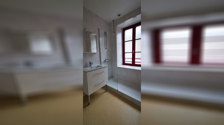 Ma-Cabane - Vente Appartement Saint-Aubin-du-Cormier, 75 m²