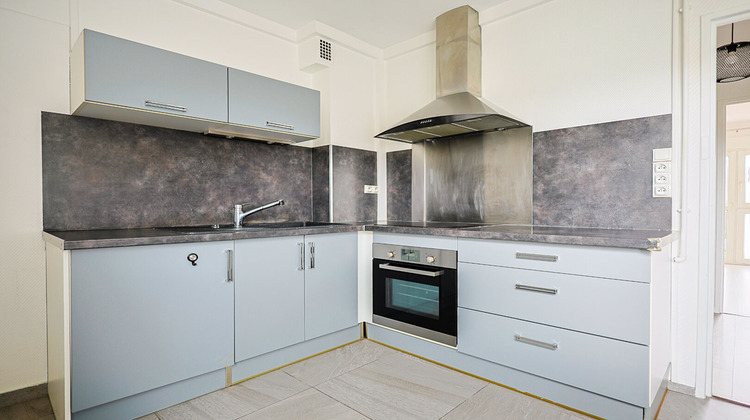 Ma-Cabane - Vente Appartement SAINT-AVOLD, 77 m²
