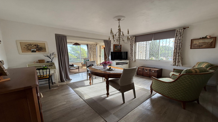 Ma-Cabane - Vente Appartement SAINT AYGULF, 83 m²