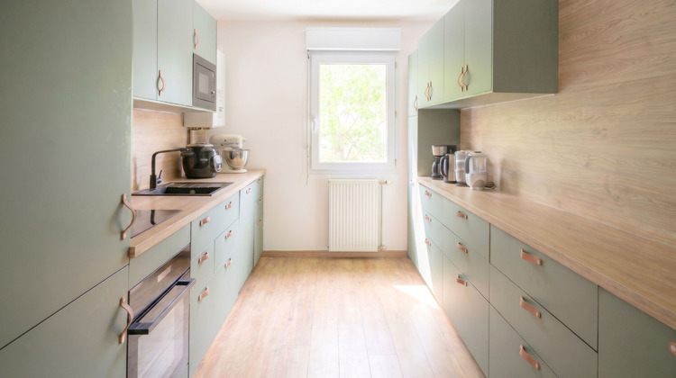 Ma-Cabane - Vente Appartement SAINT-BARTHELEMY-D'ANJOU, 66 m²