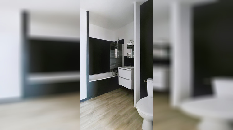 Ma-Cabane - Vente Appartement SAINT-BARTHELEMY-D'ANJOU, 90 m²