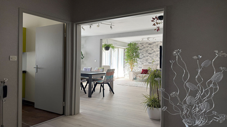 Ma-Cabane - Vente Appartement SAINT-BENOIT, 82 m²