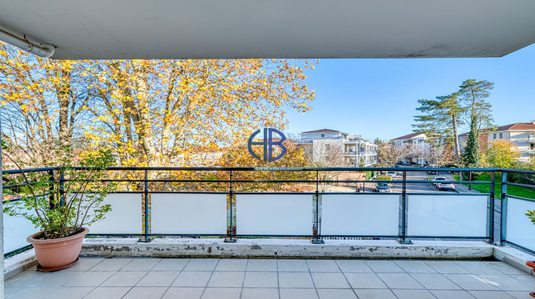 Ma-Cabane - Vente Appartement SAINT-BONNET-DE-MURE, 65 m²