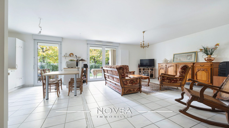 Ma-Cabane - Vente Appartement Saint-Bonnet-de-Mure, 73 m²