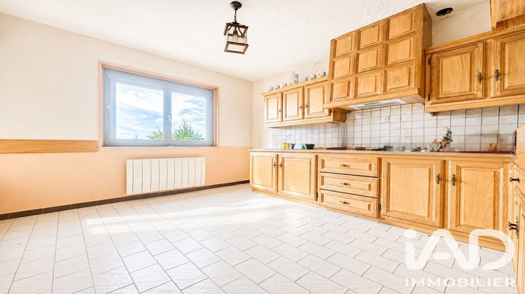 Ma-Cabane - Vente Appartement Saint-Bonnet-le-Château, 97 m²