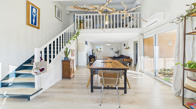 Ma-Cabane - Vente Appartement SAINT-CANNAT, 90 m²