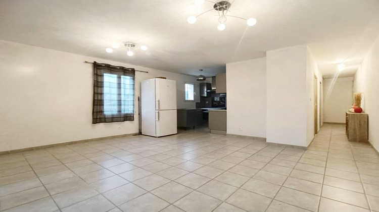 Ma-Cabane - Vente Appartement SAINT CHAMAS, 45 m²