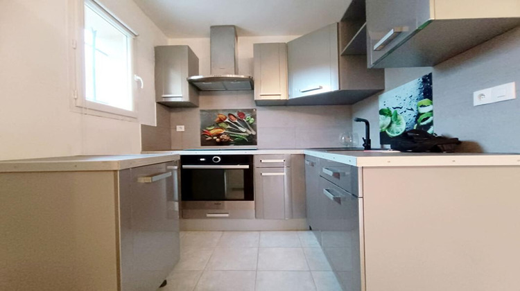 Ma-Cabane - Vente Appartement SAINT CHAMAS, 45 m²