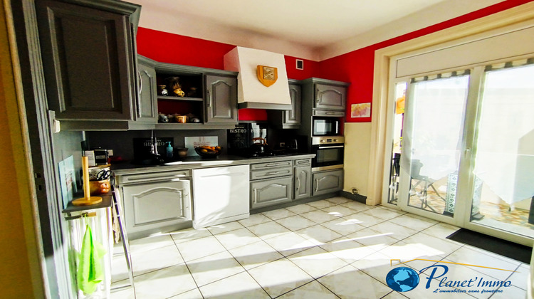 Ma-Cabane - Vente Appartement Saint-Chamond, 105 m²